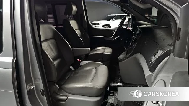 Hyundai The New Grand Starex id 3284939 из Кореи 20