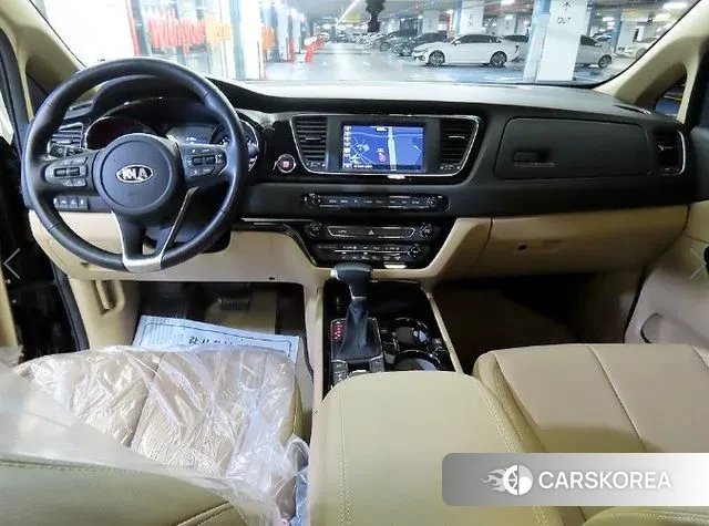 Kia The New Carnival id 3595402 из Кореи 20