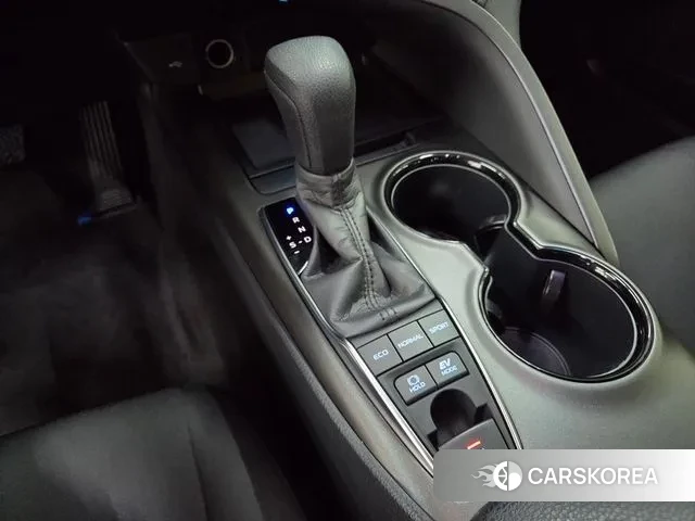 Toyota Camry (XV70) id 3279067 из Кореи 19