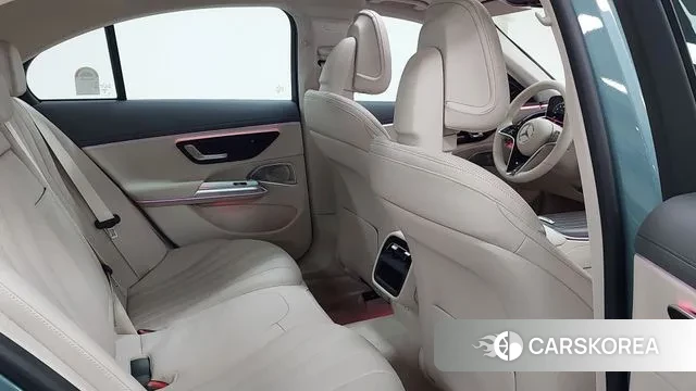 Mercedes-Benz E-Class W214 id 3272409 из Кореи 17