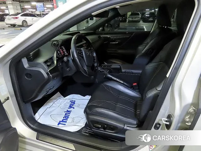 Lexus ES300h 7th generation id 3339423 из Кореи 20