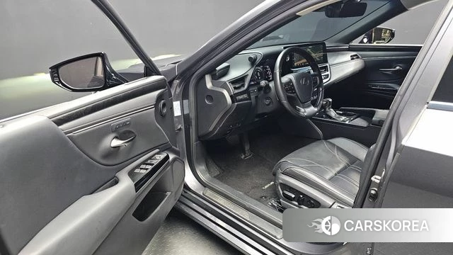 Lexus ES300h 7th generation id 4608430 из Кореи 20