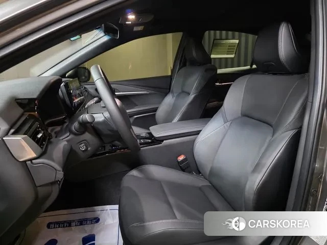 Toyota Camry (XV80) id 3251315 из Кореи 20