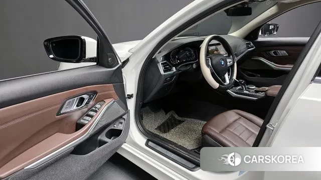 BMW 3 Series (G20) id 3611784 из Кореи 20