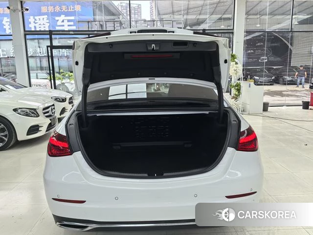 Mercedes-Benz Class C id 4290625 из Китая 16