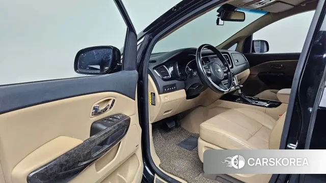 Kia The New Carnival id 2961372 из Кореи 20