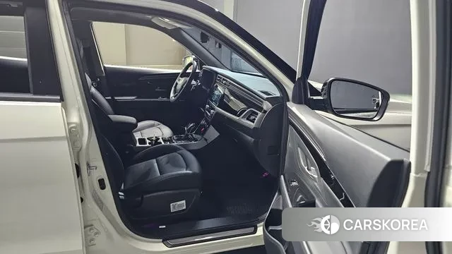 Ssangyong Beautiful Korando id 3431315 из Кореи 20