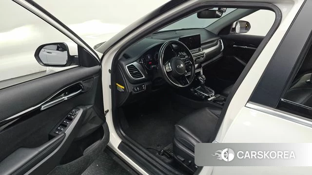 Kia Seltos id 4424244 из Кореи 20