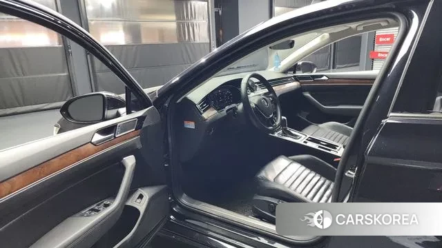 Volkswagen Passat GT (B8) id 3557833 из Кореи 20