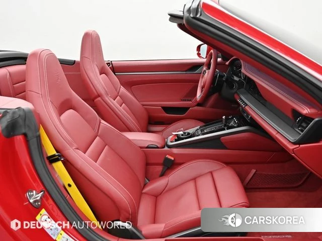 Porsche 911(992) id 4511248 из Кореи 20