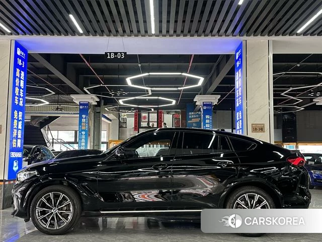 BMW X6 id 4274680 из Китая 16