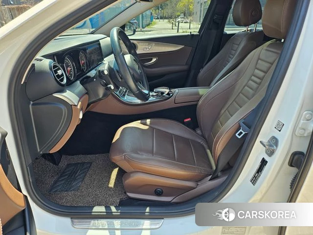 Mercedes-Benz E-Class W213 id 3925109 из Кореи 20