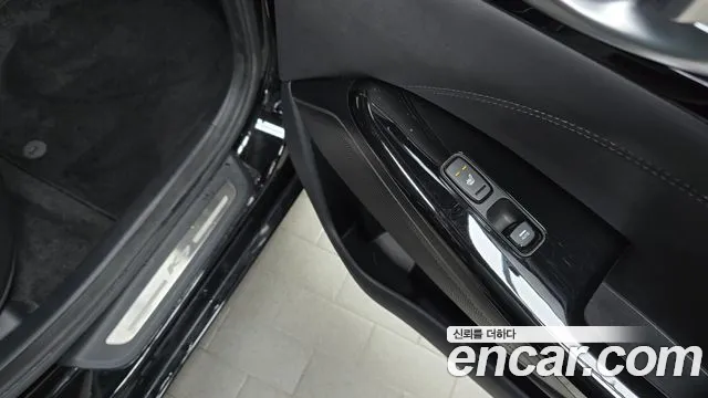 Kia K7 Premier Hybrid id 2537834 из Кореи 20