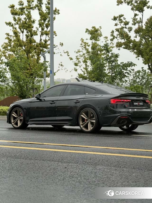 Audi RS 5 id 4259445 из Китая 17