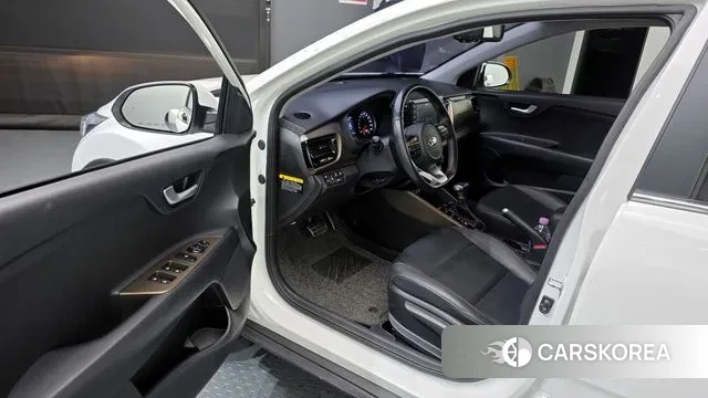 Kia Stonic id 3344989 из Кореи 20