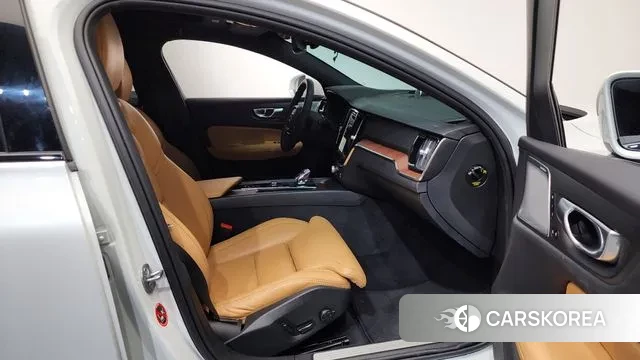 Volvo V60 Cross-Country 2nd Generation id 3420368 из Кореи 20