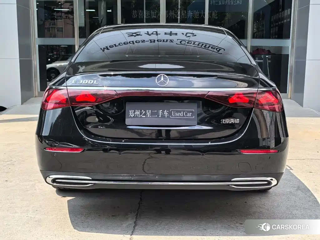 Mercedes-Benz E-Class id 4644482 из Китая 10