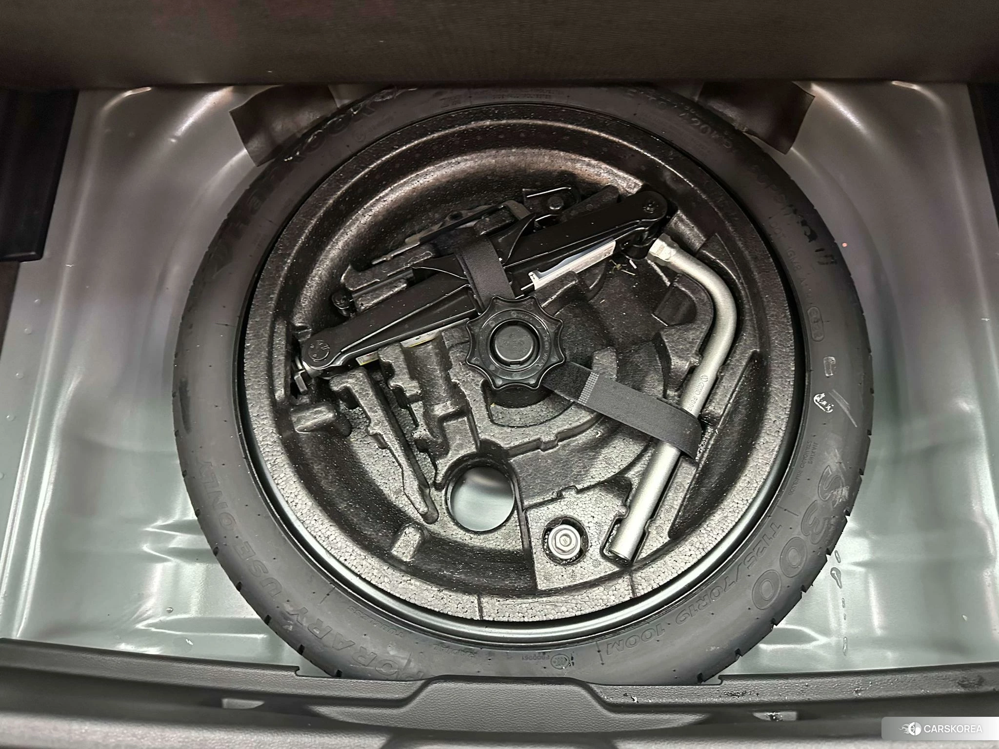 Audi Q2L id 4485323 из Китая 24