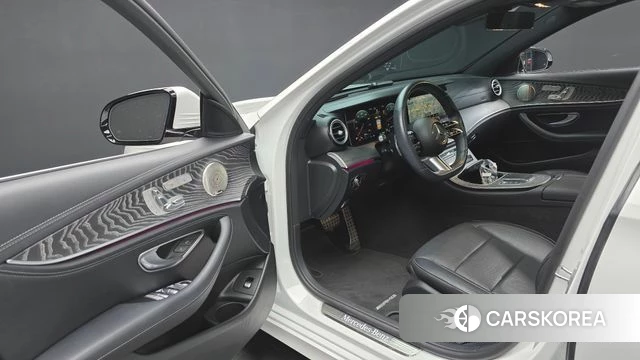 Mercedes-Benz E-Class W213 id 4267226 из Кореи 32