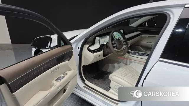 Genesis G90 (RS4) id 3348416 из Кореи 20