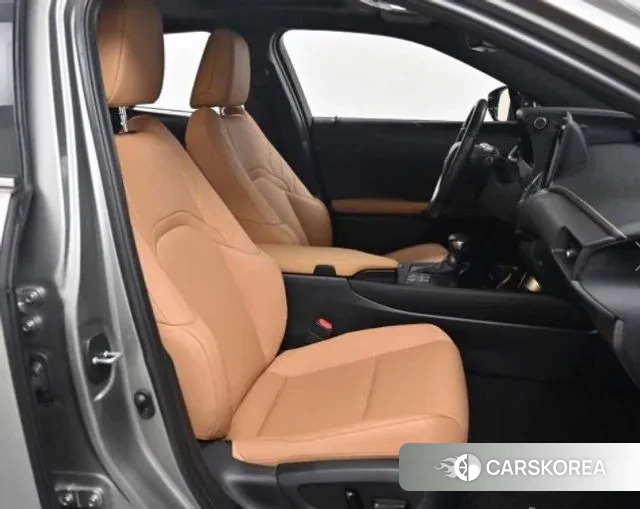 Lexus UX250h id 3052851 из Кореи 20