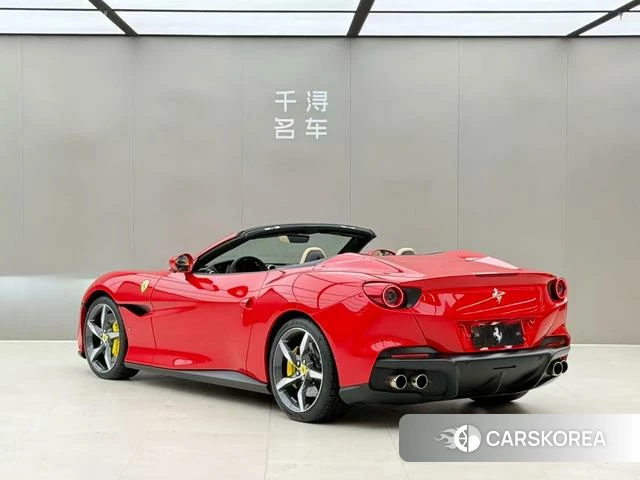 Ferrari Portofino id 3908991 из Китая 10