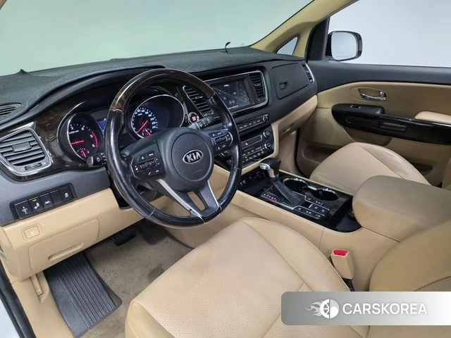 Kia The New Carnival id 4406319 из Кореи 20