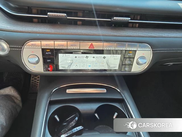 Genesis G90 (RS4) id 4511304 из Кореи 13