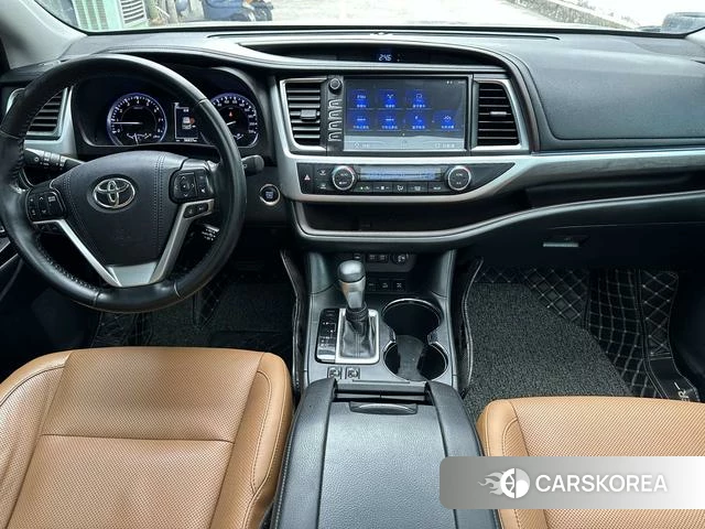 Toyota Highlander id 3913799 из Китая 11