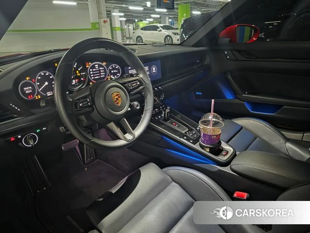 Porsche 911(992) id 4540832 из Кореи 10