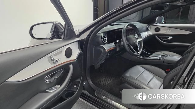Mercedes-Benz E-Class W213 id 4793753 из Кореи 33