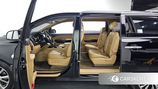 Kia The New Carnival id 3687080 из Кореи 20