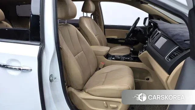 Kia The New Carnival id 3718687 из Кореи 20