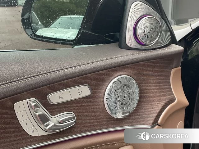 Mercedes-Benz E-class id 4334834 из Китая 14