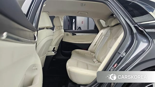 Hyundai The New Grandeur IG Hybrid id 4428998 из Кореи 32