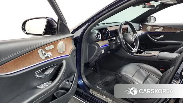 Mercedes-Benz E-Class W213 id 3317972 из Кореи 20