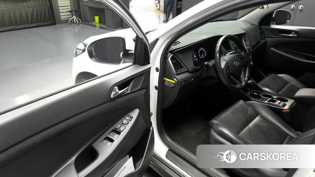 Hyundai All New Tucson id 4295214 из Кореи 33