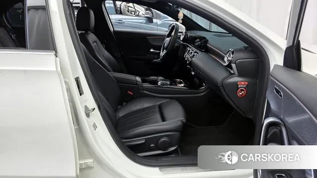 Mercedes-Benz A-Class W177 id 3702660 из Кореи 20