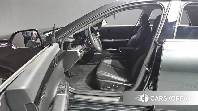 Hyundai Grandeur (GN7) id 3388345 из Кореи 20