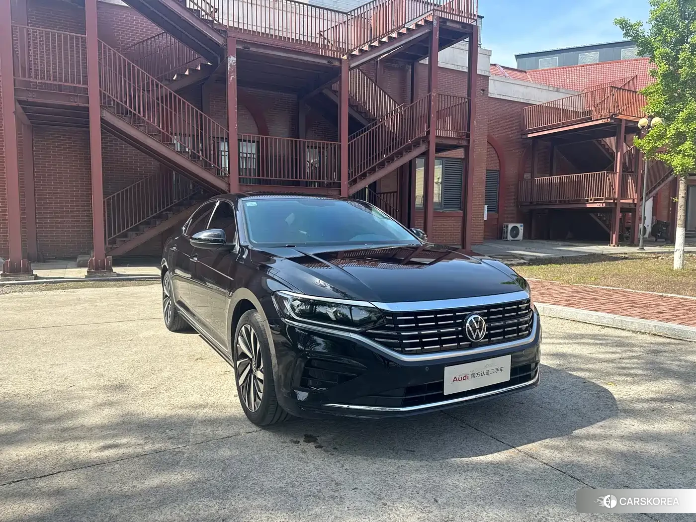 Volkswagen Passat id 4545819 из Китая 16