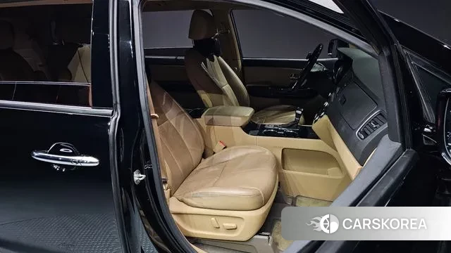 Kia The New Carnival id 3210082 из Кореи 20