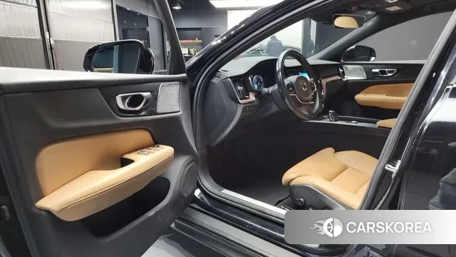 Volvo V60 Cross-Country 2nd Generation id 3601436 из Кореи 20