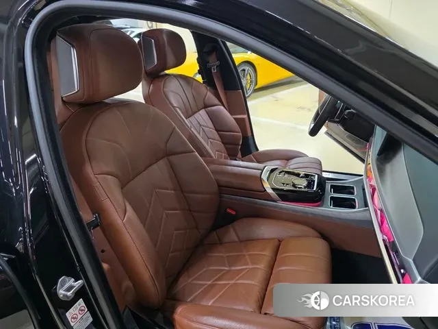 BMW 7 Series (G70) id 3615206 из Кореи 20