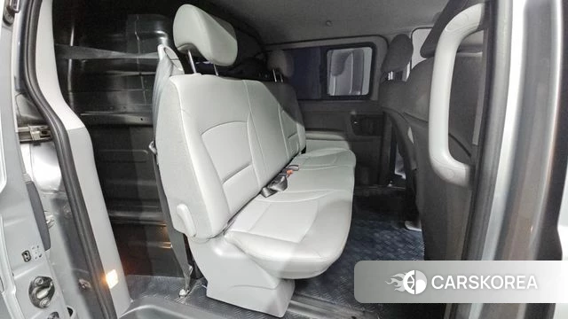 Hyundai The New Grand Starex id 4638318 из Кореи 34
