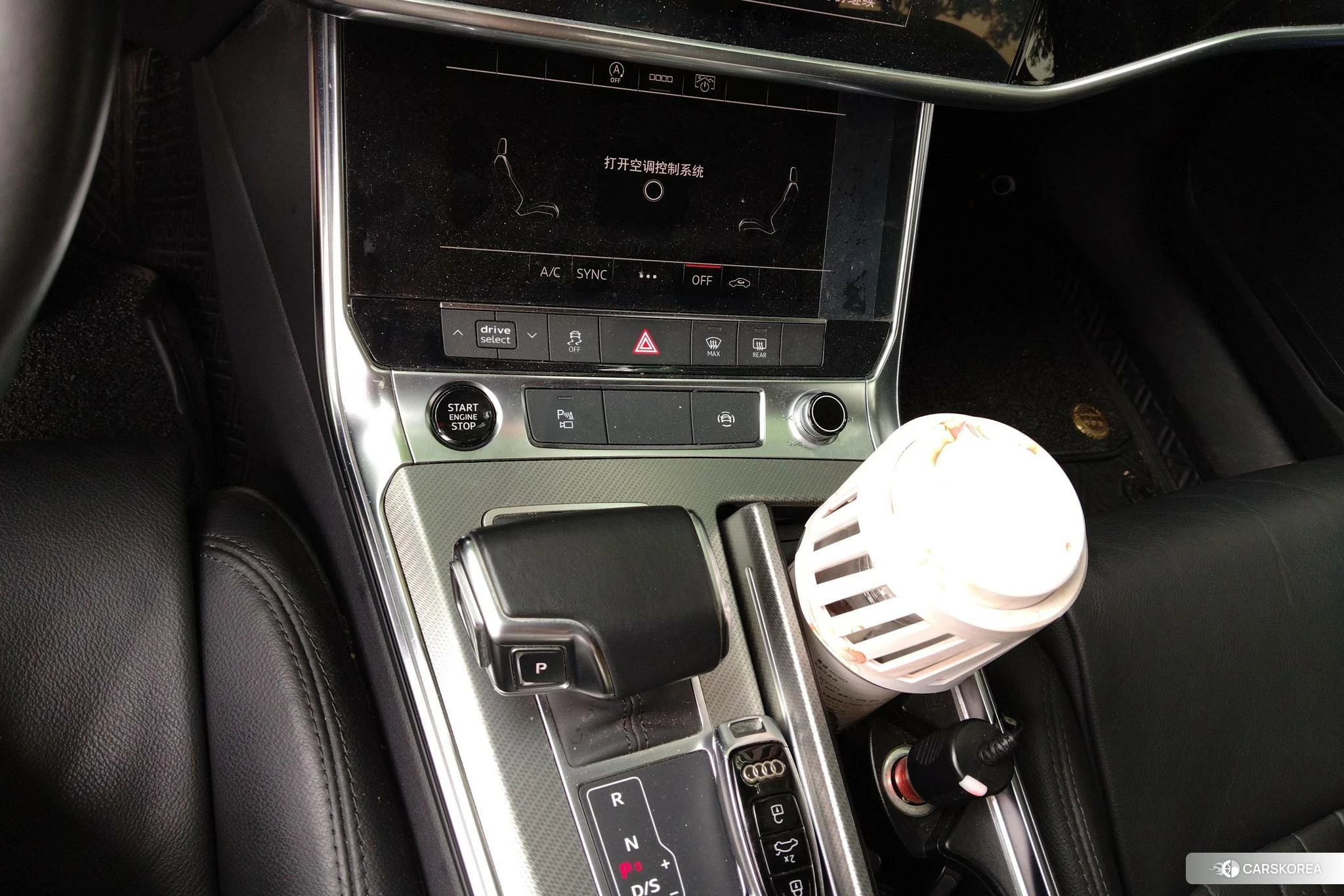 Audi A6L id 4492679 из Китая 17