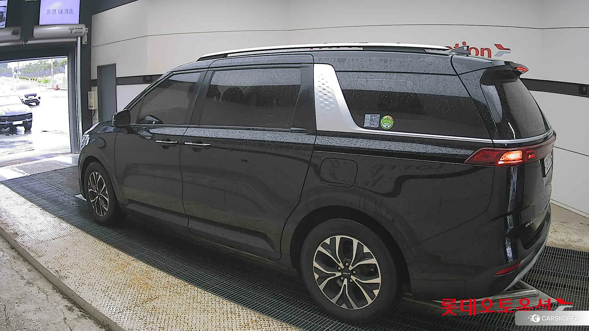 Kia Carnival id 4352370 из Кореи 38