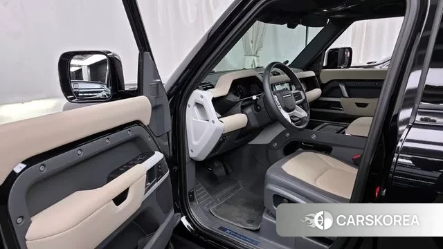 Land Rover Defender (L663) id 3289577 из Кореи 20