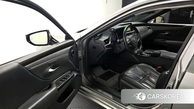 Lexus ES300h 7th generation id 3760973 из Кореи 20