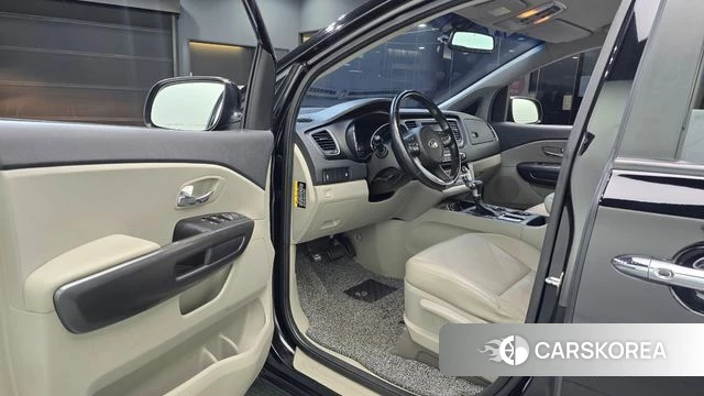 Kia The New Carnival id 4746397 из Кореи 30