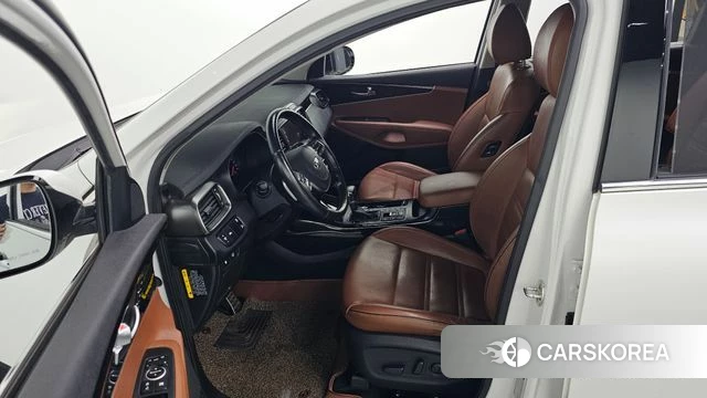Kia The New Sorento id 4447621 из Кореи 30